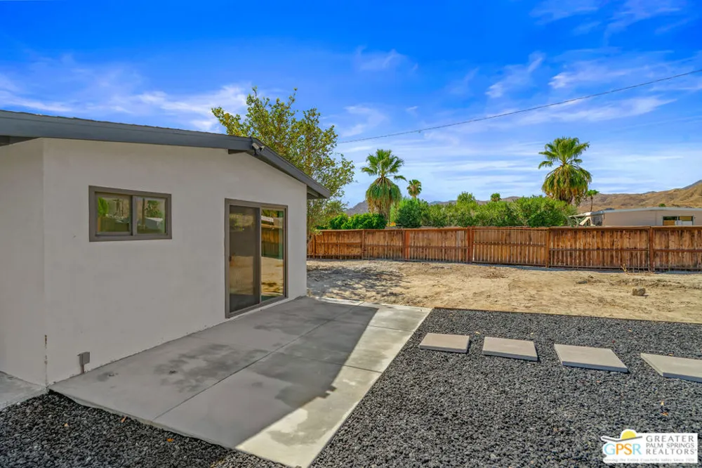 2225 Marguerite Street Palm Springs, CA 92264