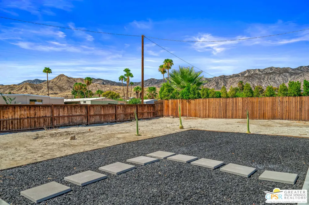 2225 Marguerite Street Palm Springs, CA 92264