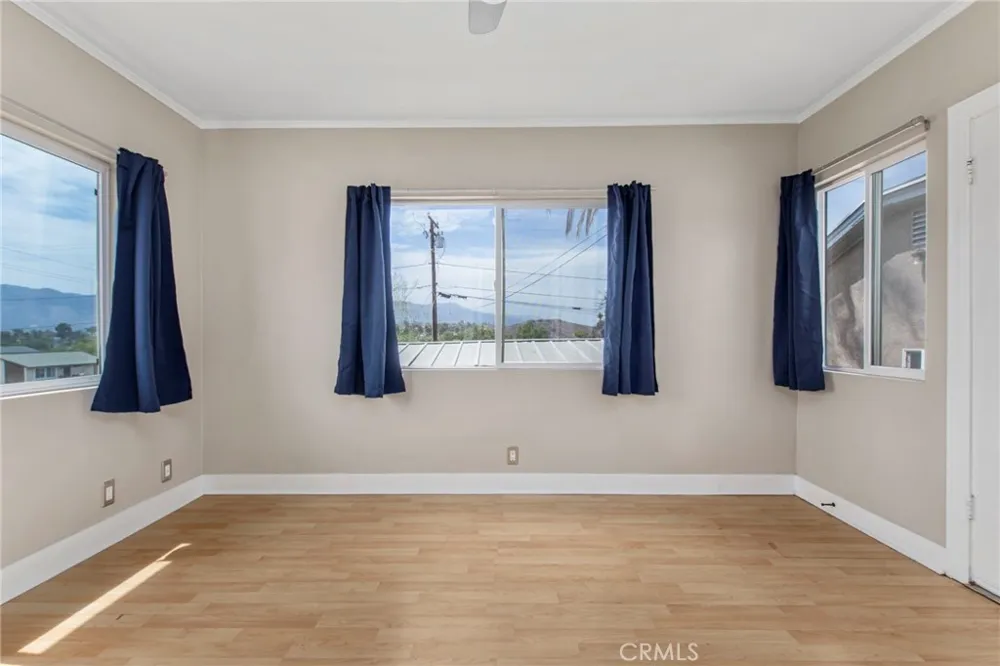 505 Lookout Street Lake Elsinore, CA 92530