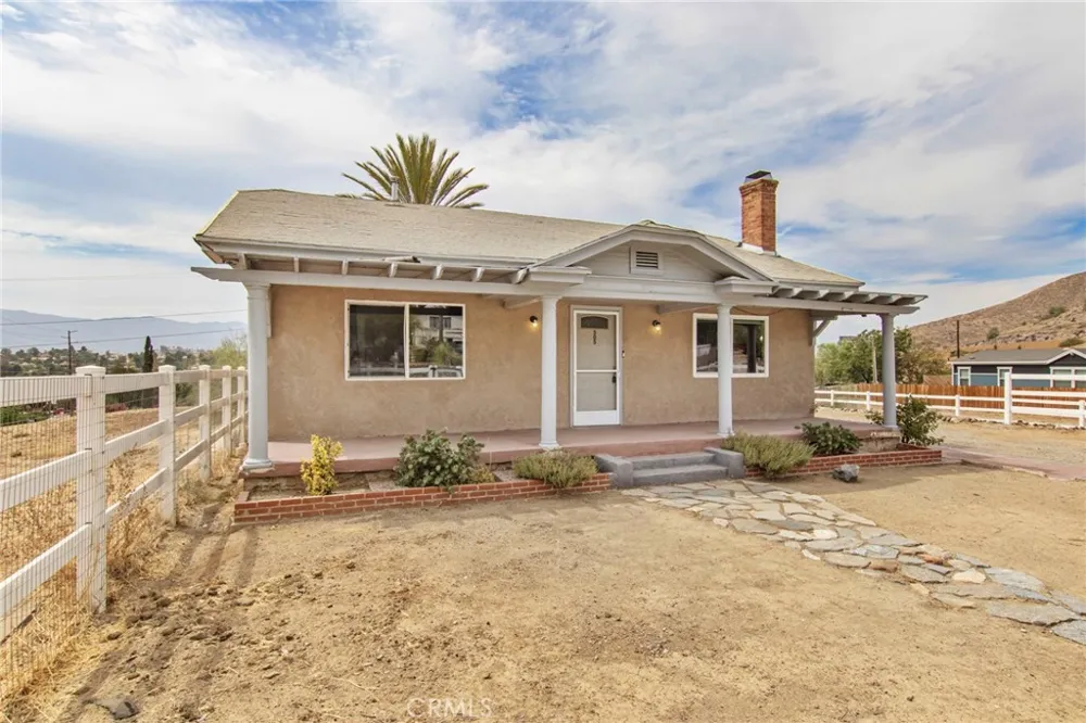 505 Lookout Street Lake Elsinore, CA 92530