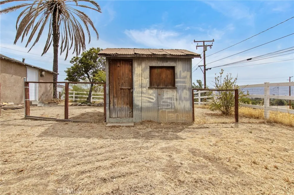 505 Lookout Street Lake Elsinore, CA 92530