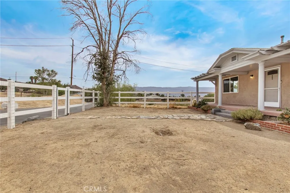 505 Lookout Street Lake Elsinore, CA 92530