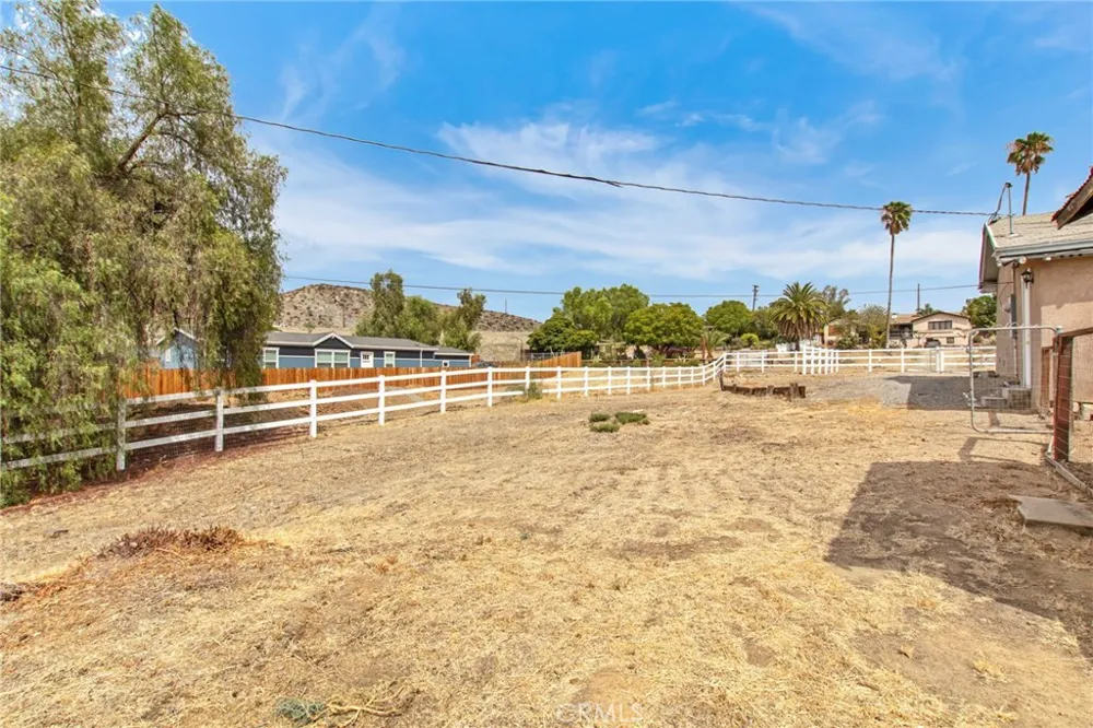 505 Lookout Street Lake Elsinore, CA 92530