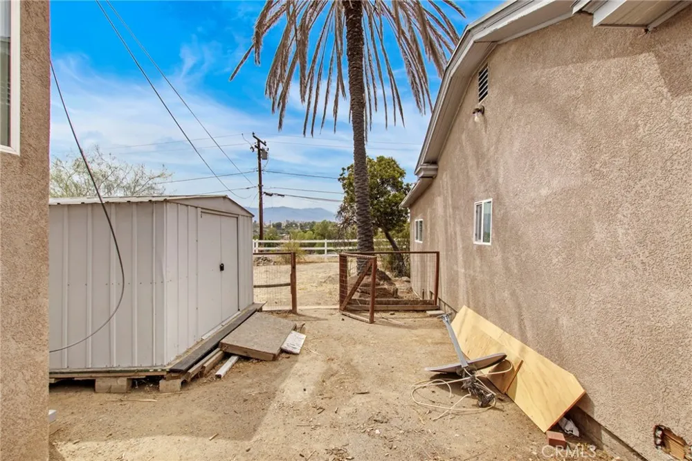 505 Lookout Street Lake Elsinore, CA 92530