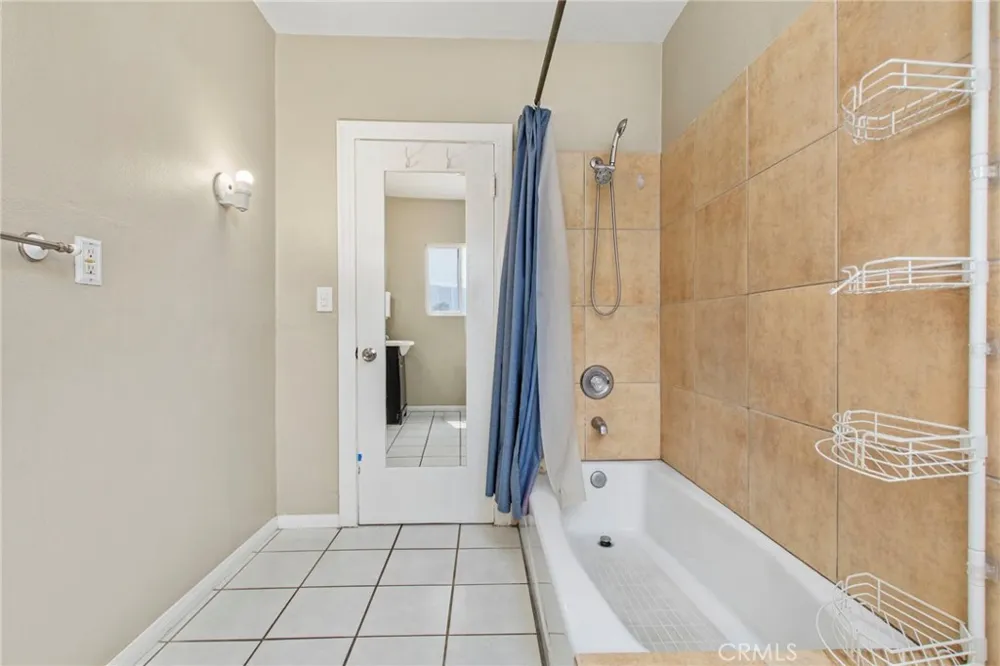 505 Lookout Street Lake Elsinore, CA 92530