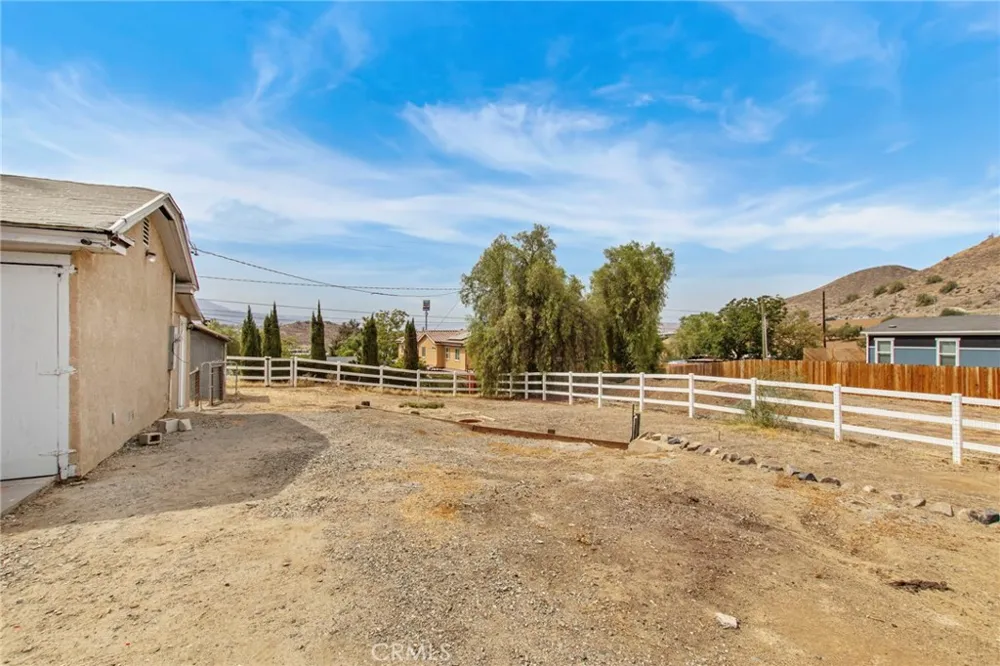 505 Lookout Street Lake Elsinore, CA 92530