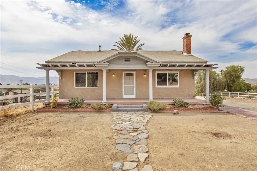 505 Lookout Street Lake Elsinore, CA 92530