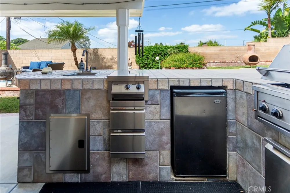 12041 Mayes Drive La Mirada, CA 90638