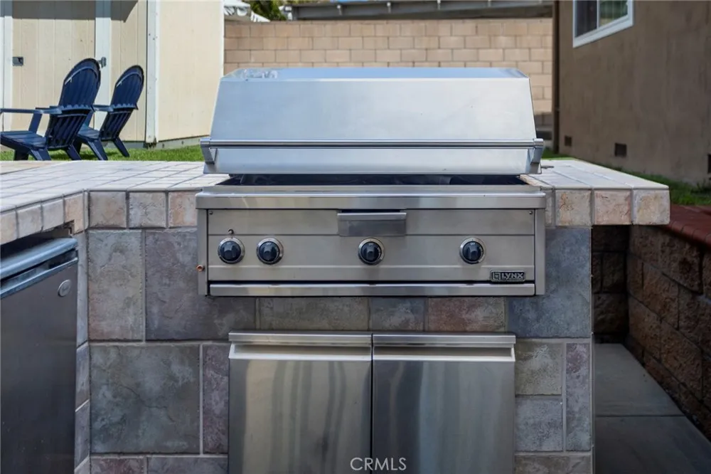 12041 Mayes Drive La Mirada, CA 90638
