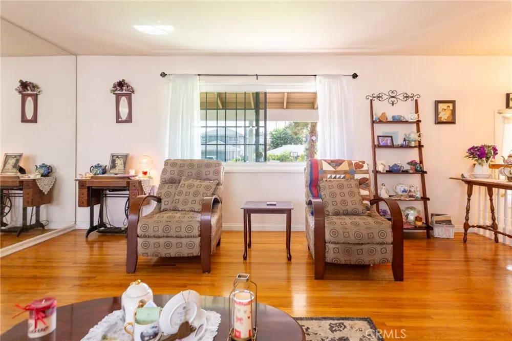12041 Mayes Drive La Mirada, CA 90638