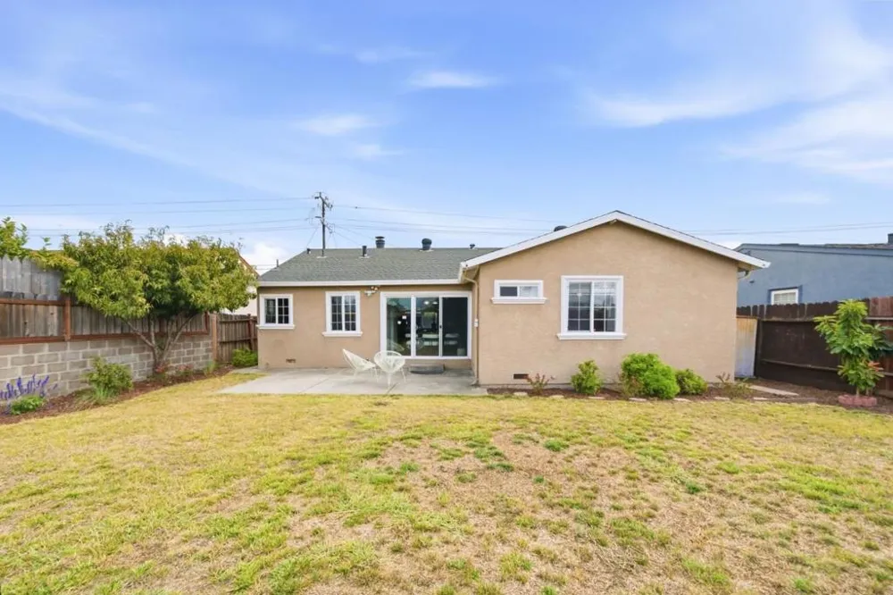 26337 Regal Avenue Hayward, CA 94544