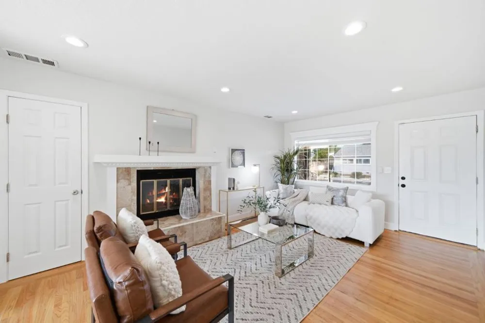 26337 Regal Avenue Hayward, CA 94544