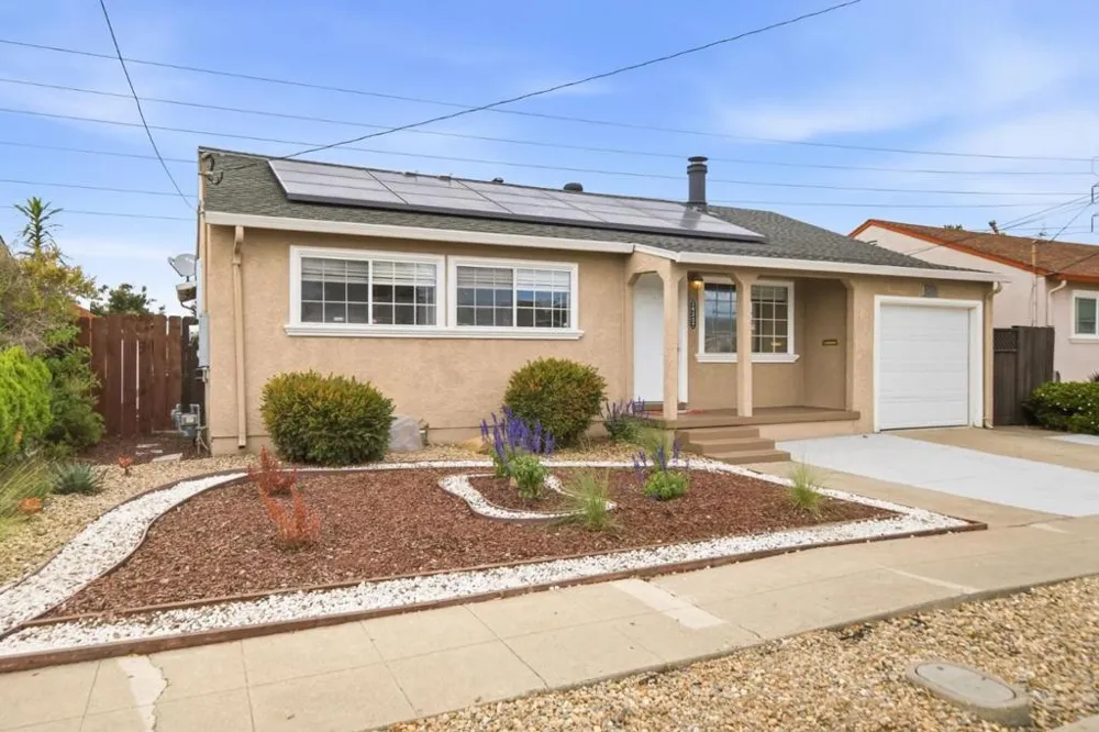 26337 Regal Avenue Hayward, CA 94544