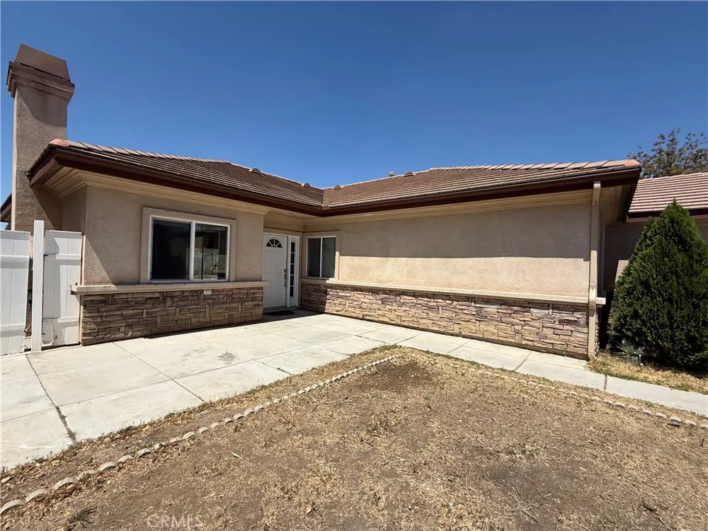 16623 Tarano Moreno Valley, CA 92551