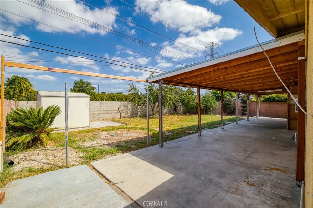 9591 Crestwood Anaheim, CA 92804