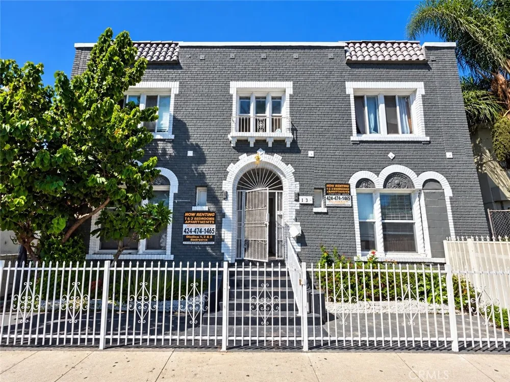1163 E 46th Los Angeles, CA 90011