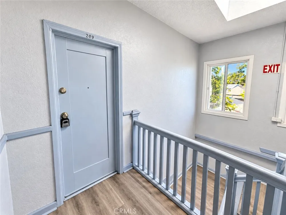 1163 E 46th Los Angeles, CA 90011