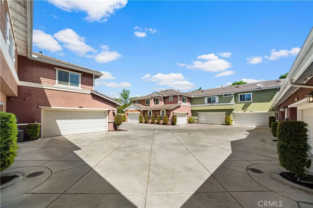 15843 Mcintosh Avenue Chino, CA 91708