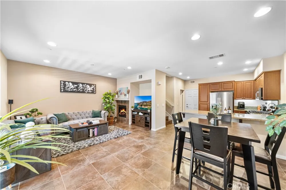 15843 Mcintosh Avenue Chino, CA 91708