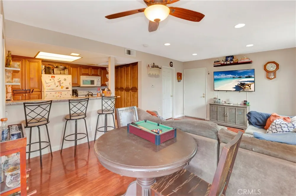 26196 Sanz #B Mission Viejo, CA 92691