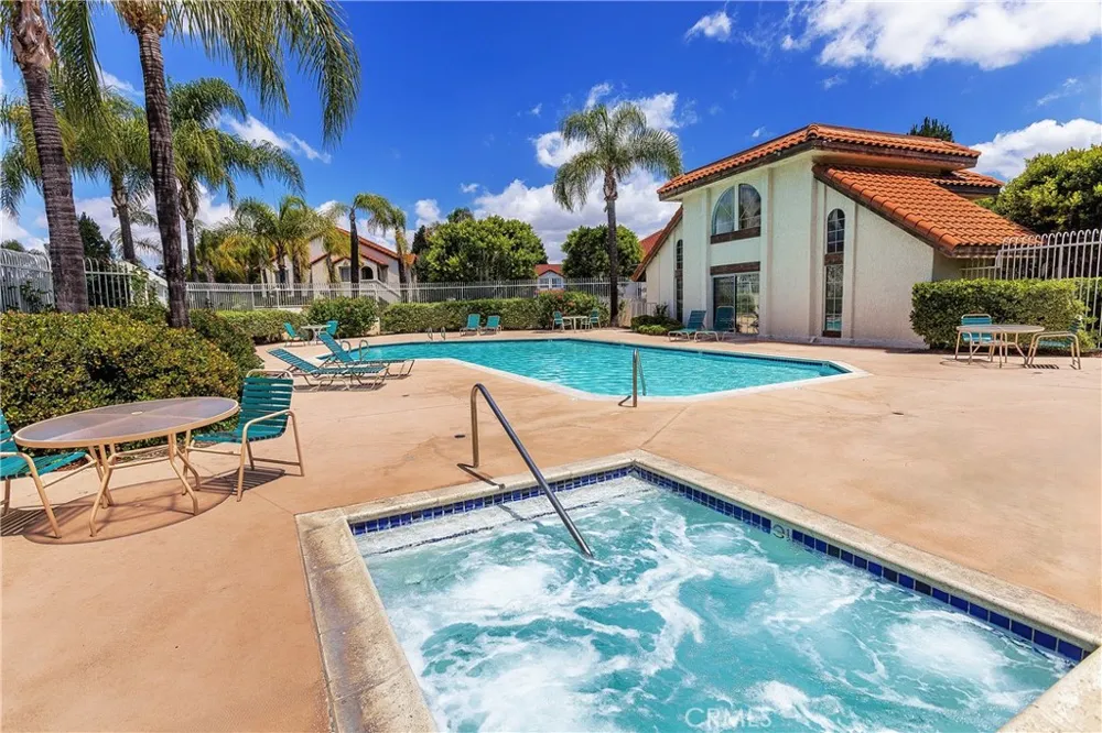 26196 Sanz #B Mission Viejo, CA 92691