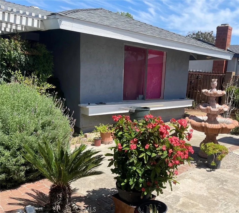 4267 Baggett Riverside, CA 92505