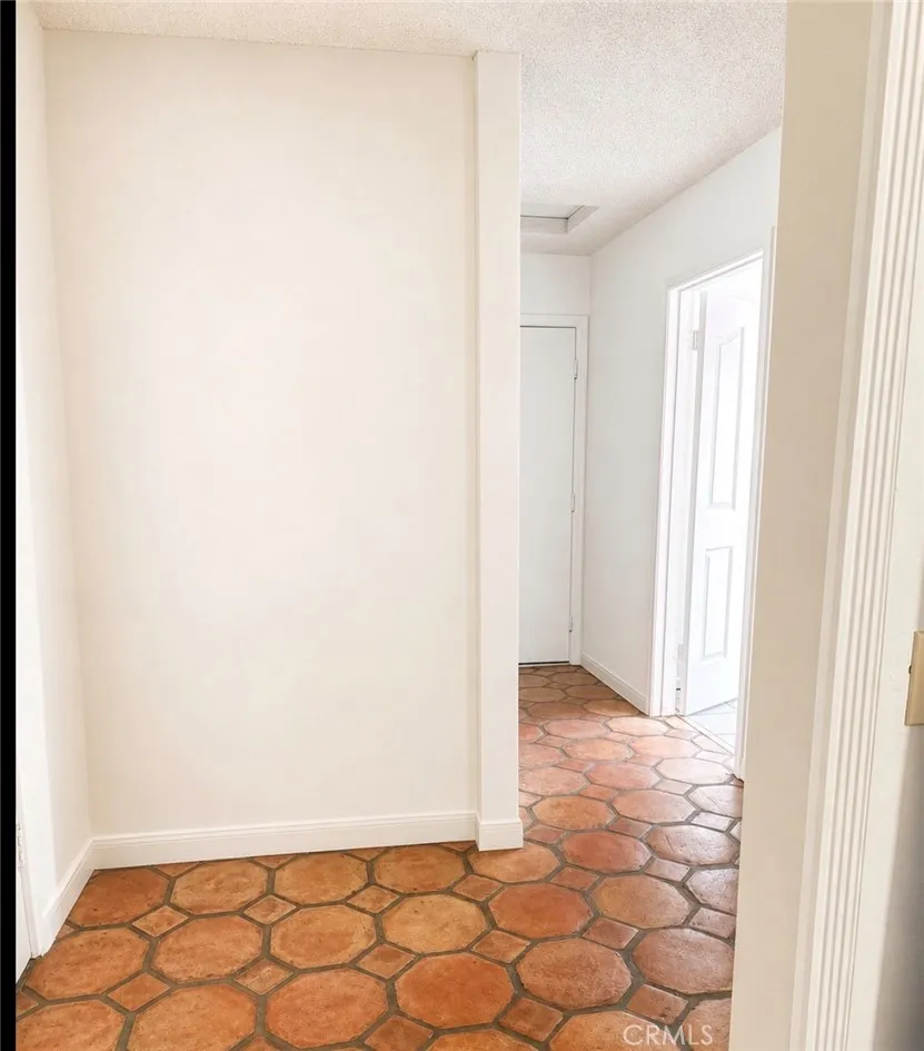 4267 Baggett Riverside, CA 92505