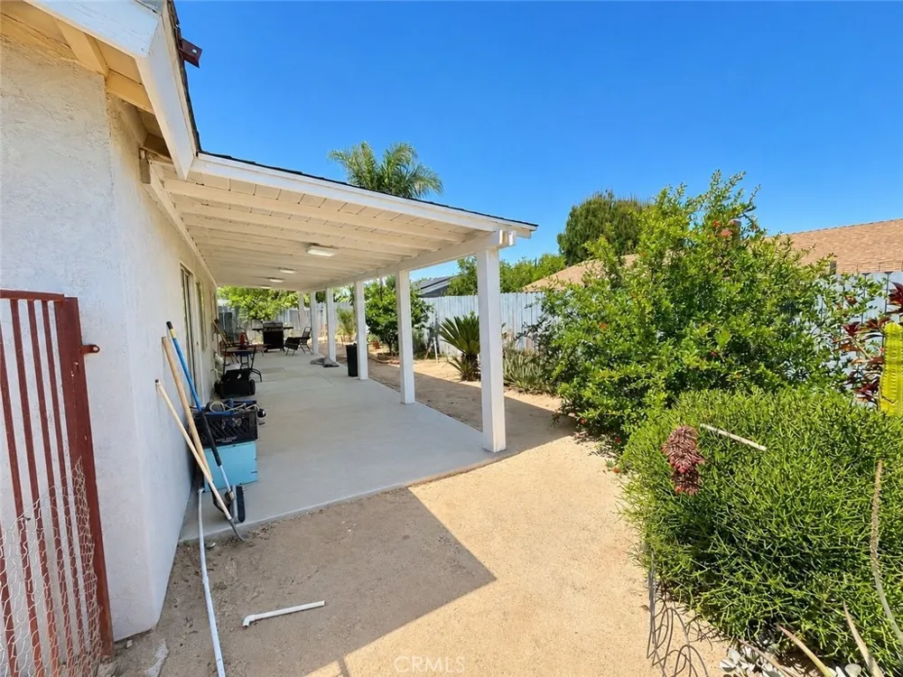4267 Baggett Riverside, CA 92505