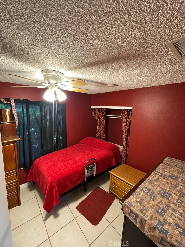 4267 Baggett Riverside, CA 92505
