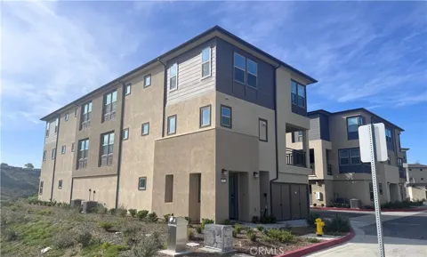 300 Honeysuckle Way