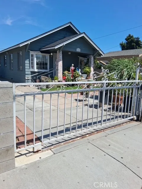 15122 San Jose Avenue Paramount, CA 90723