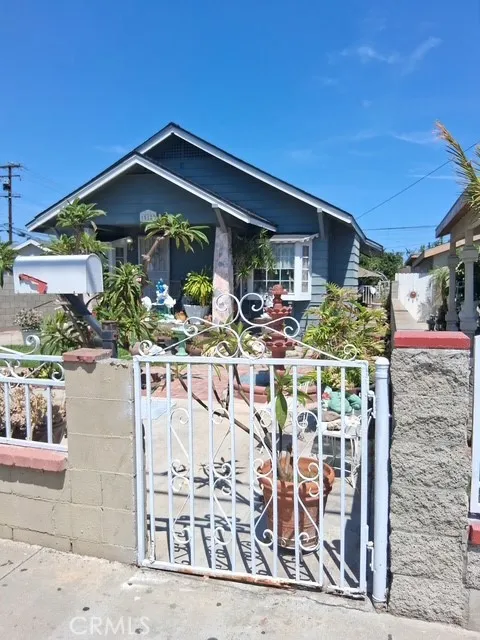 15122 San Jose Avenue Paramount, CA 90723