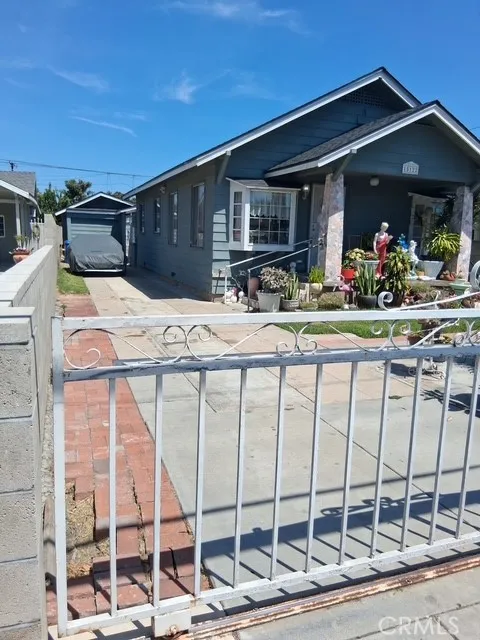 15122 San Jose Avenue Paramount, CA 90723