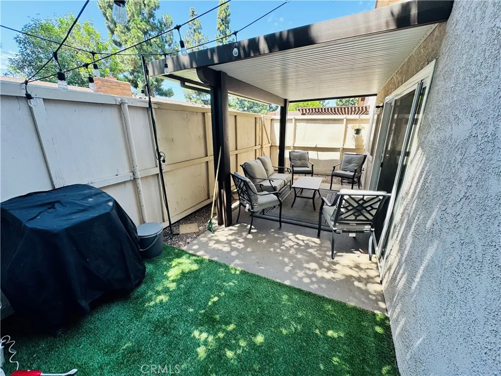377 Spencer Upland, CA 91786