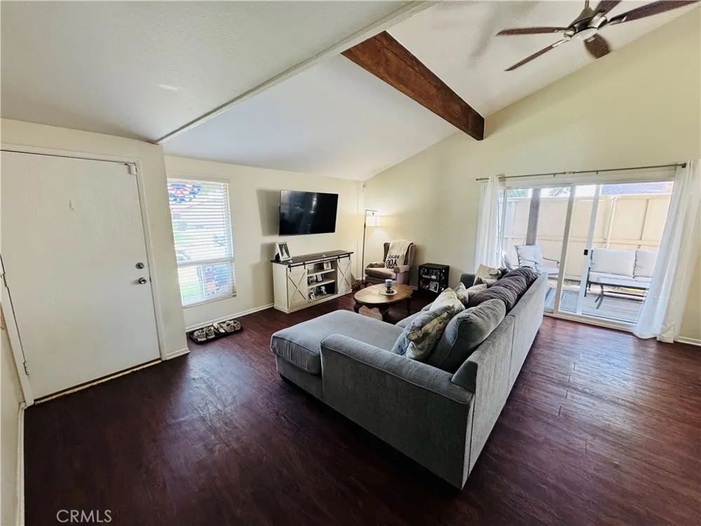 377 Spencer Upland, CA 91786