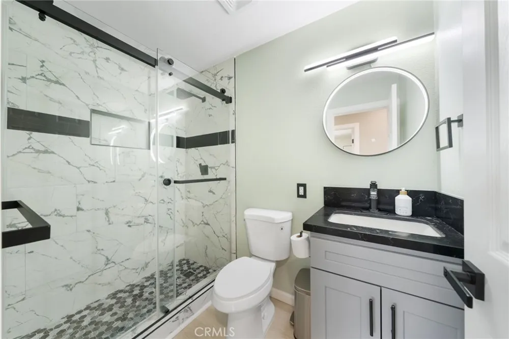 6382 Yale Huntington Beach, CA 92647
