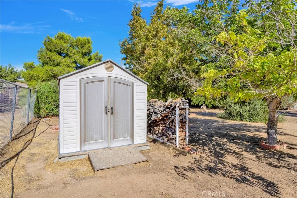 9018 Guava Hesperia, CA 92345