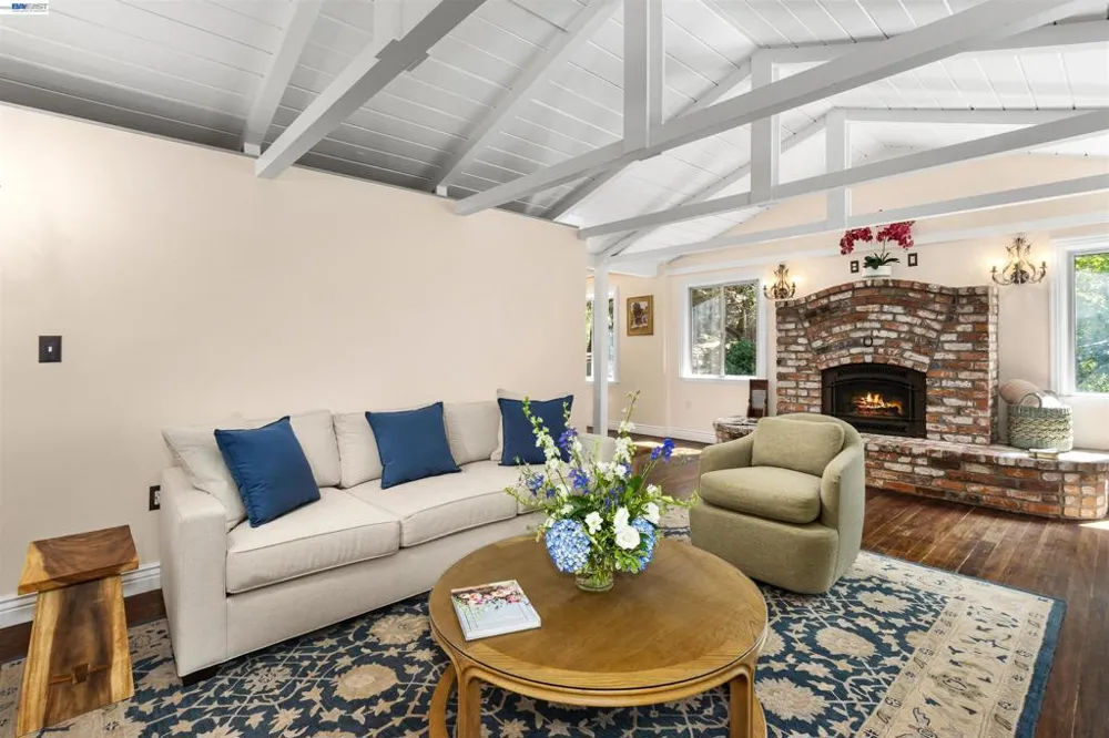 2323 Kilkare Sunol, CA 94586