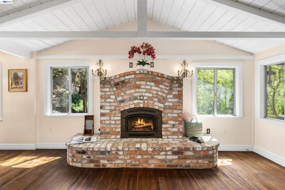 2323 Kilkare Sunol, CA 94586