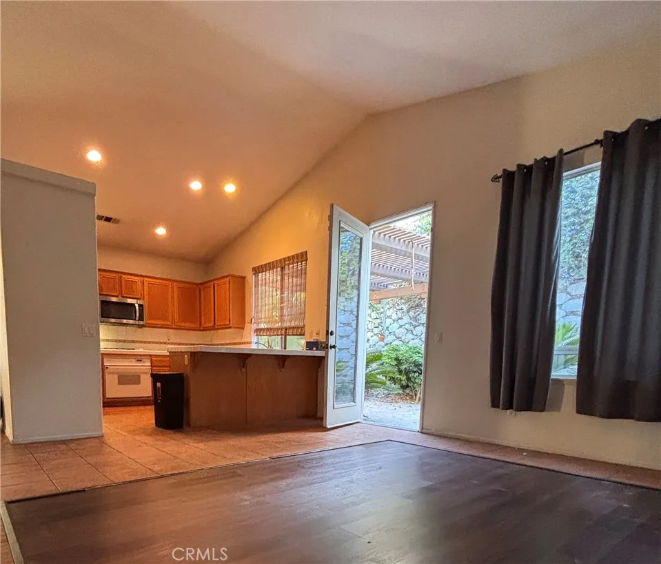 27 Colony Aliso Viejo, CA 92656