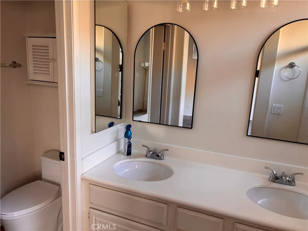27 Colony Aliso Viejo, CA 92656