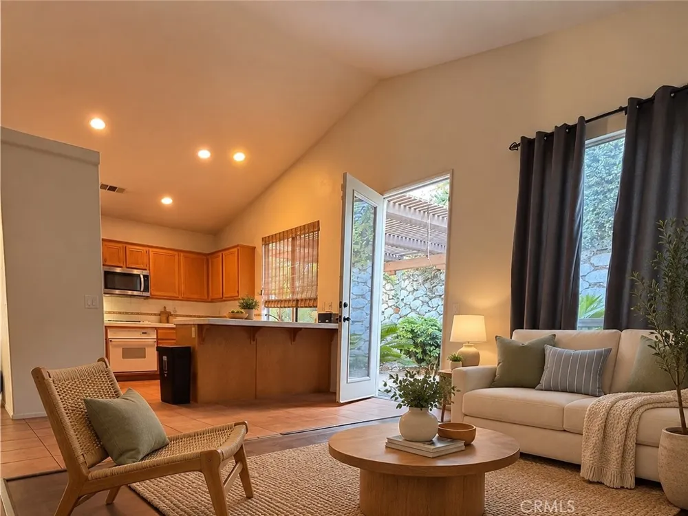 27 Colony Aliso Viejo, CA 92656