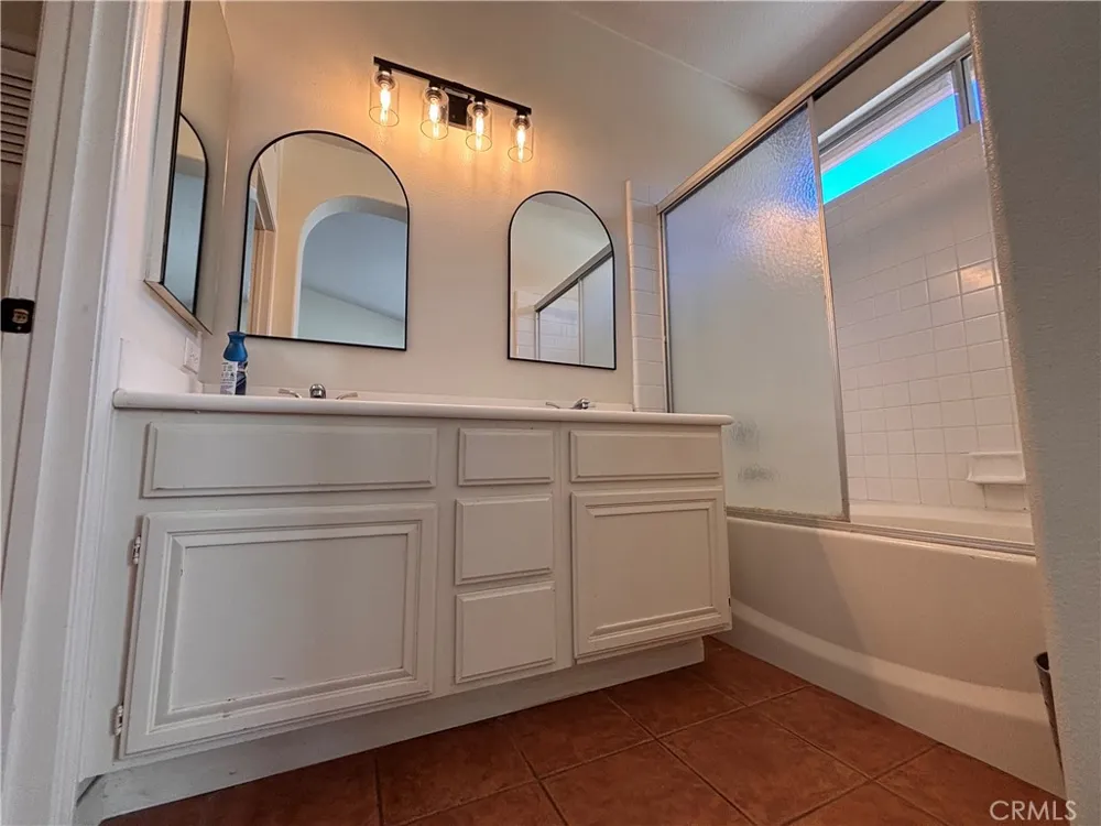 27 Colony Aliso Viejo, CA 92656