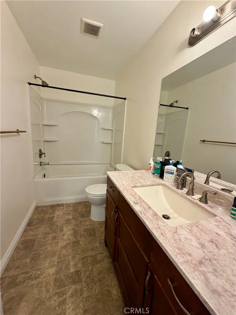 513 E Fairfield Court Ontario, CA 91761