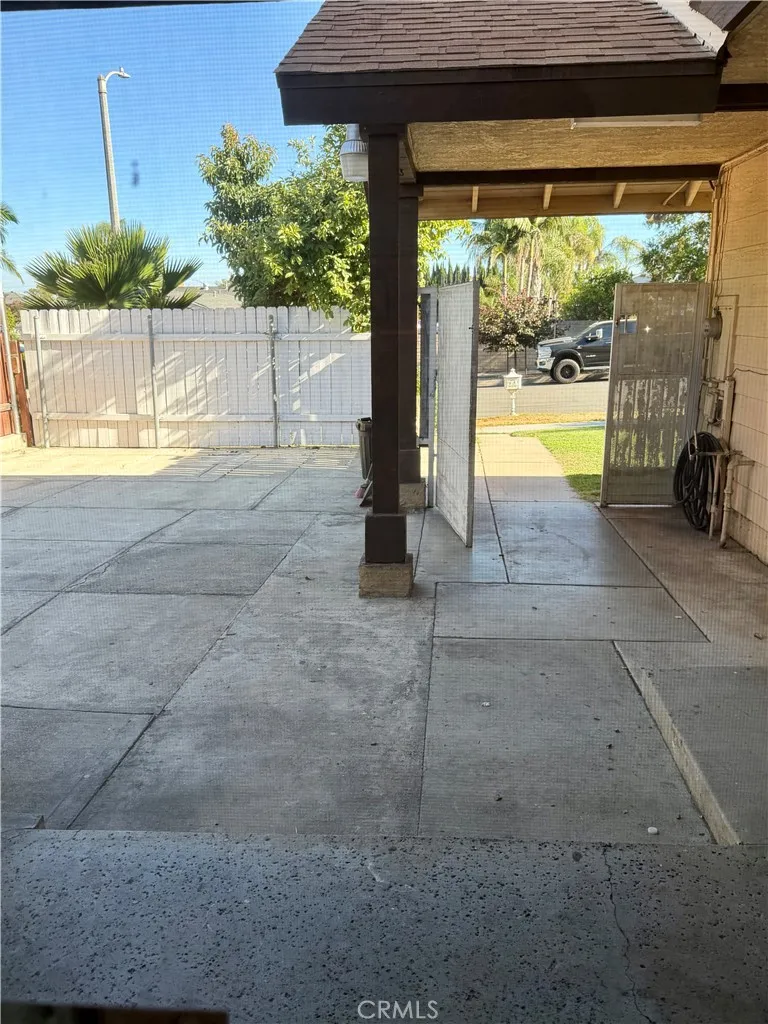 513 E Fairfield Court Ontario, CA 91761