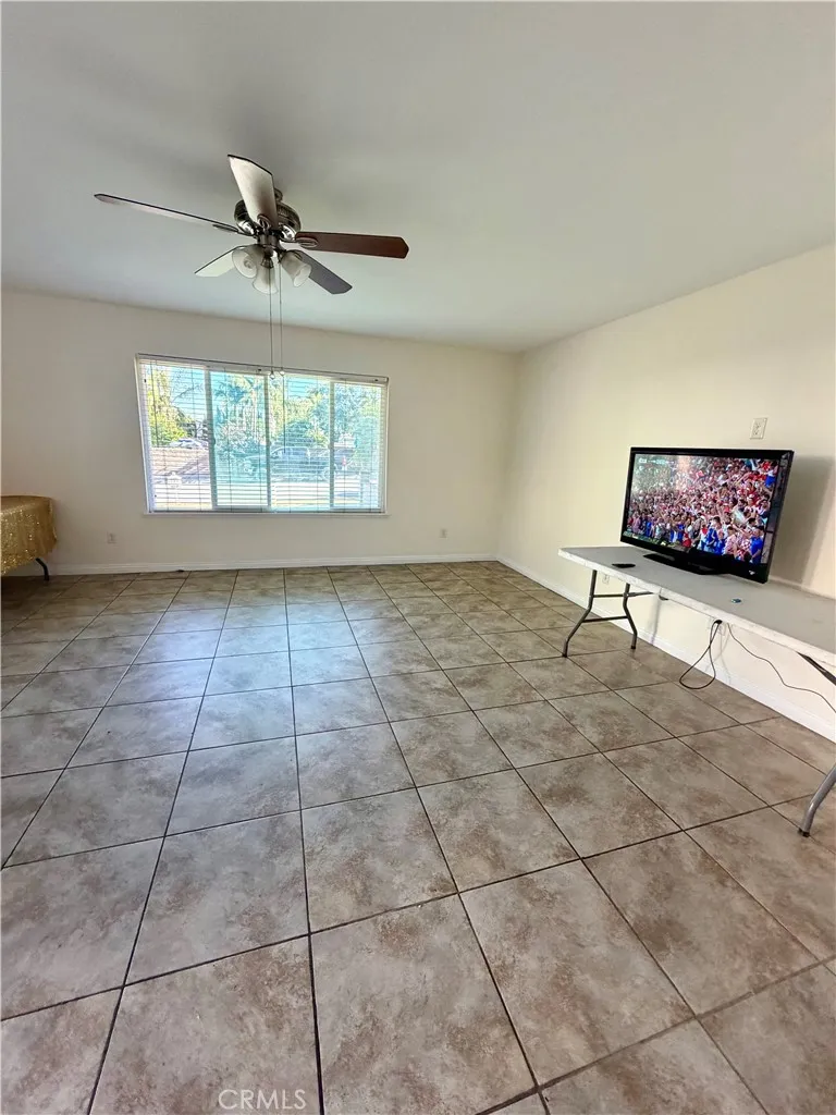 513 E Fairfield Court Ontario, CA 91761