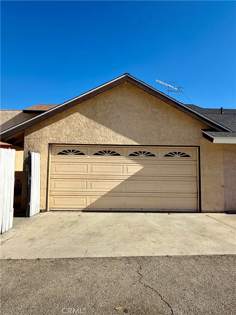 513 E Fairfield Court Ontario, CA 91761