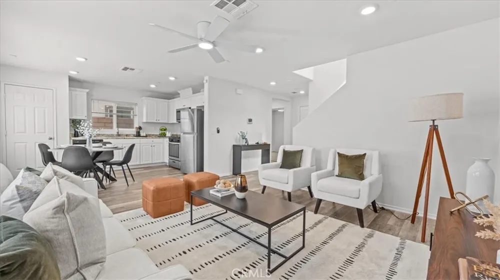 67451 Rio Rosalia DR. Cathedral City, CA 92234