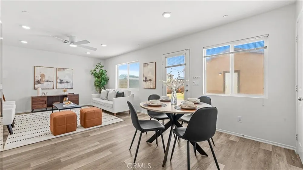 67451 Rio Rosalia DR. Cathedral City, CA 92234