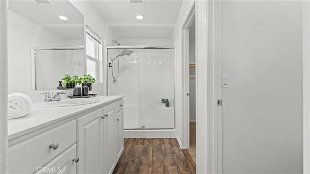 67451 Rio Rosalia DR. Cathedral City, CA 92234
